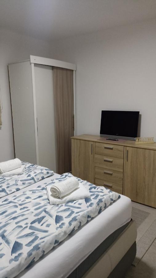 Elita Prenociste Apartment Bihac Exterior photo
