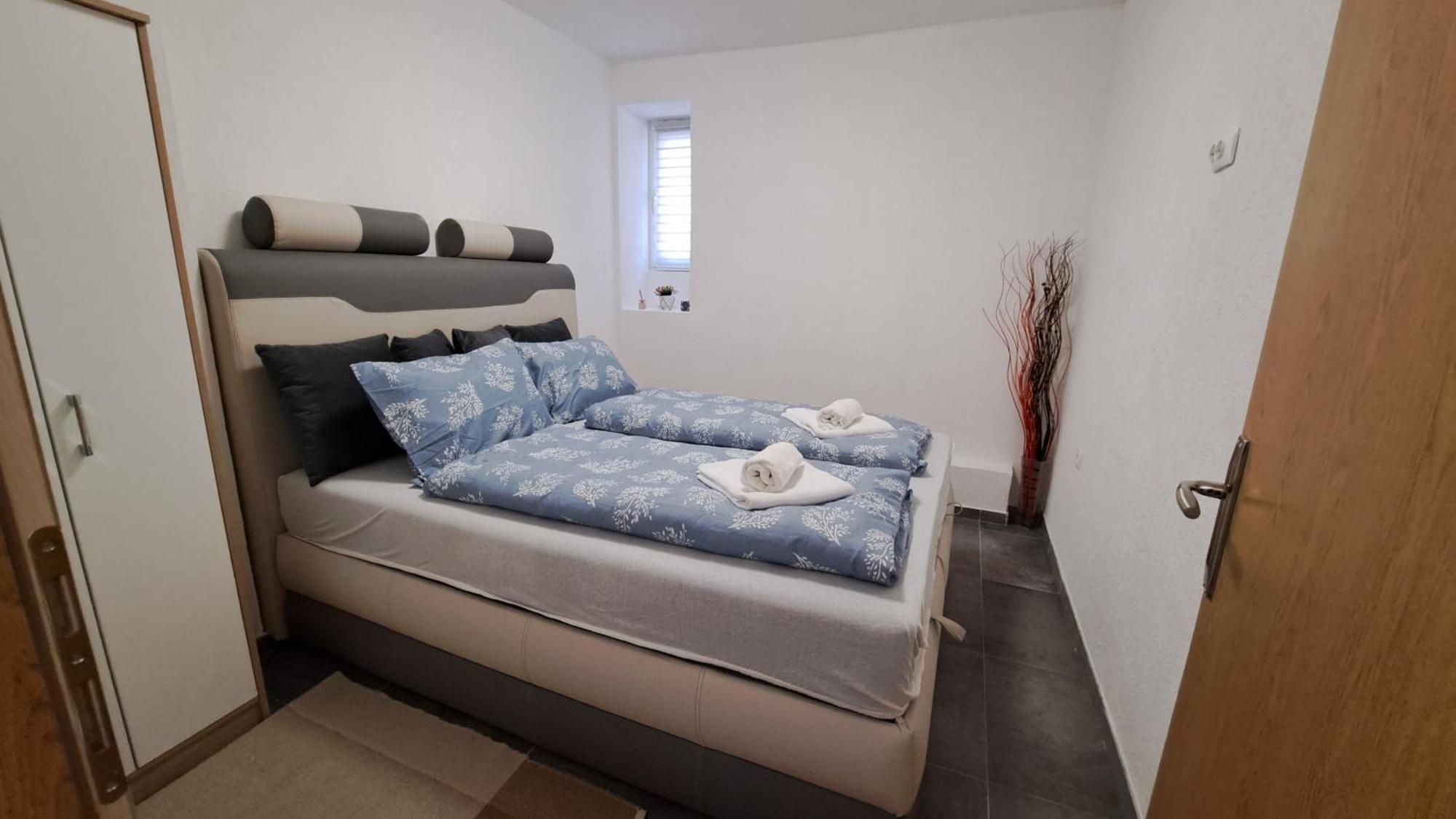 Elita Prenociste Apartment Bihac Room photo